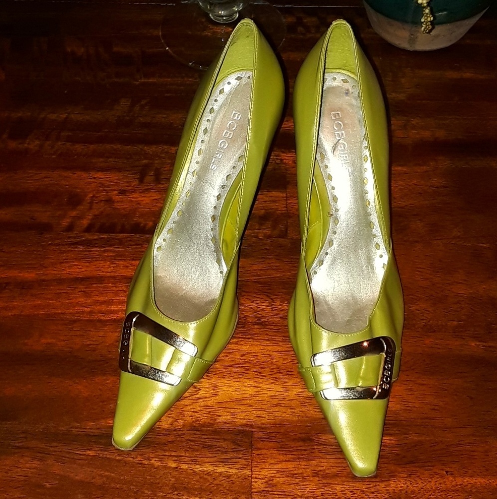 ✨Bcbgirls Shoe SIZE-8.5 ✨